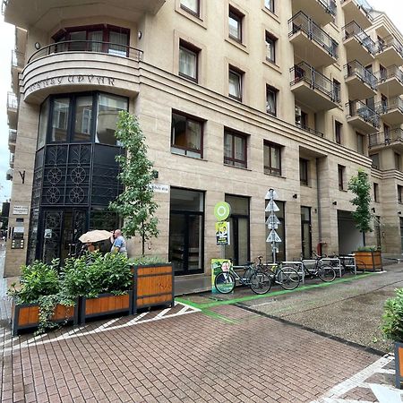 Szekely Apartment Near Deak Ferenc Square With Free Parking In Garage Будапеща Екстериор снимка