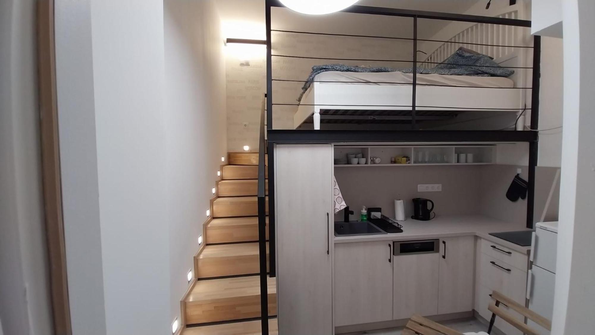 Szekely Apartment Near Deak Ferenc Square With Free Parking In Garage Будапеща Екстериор снимка