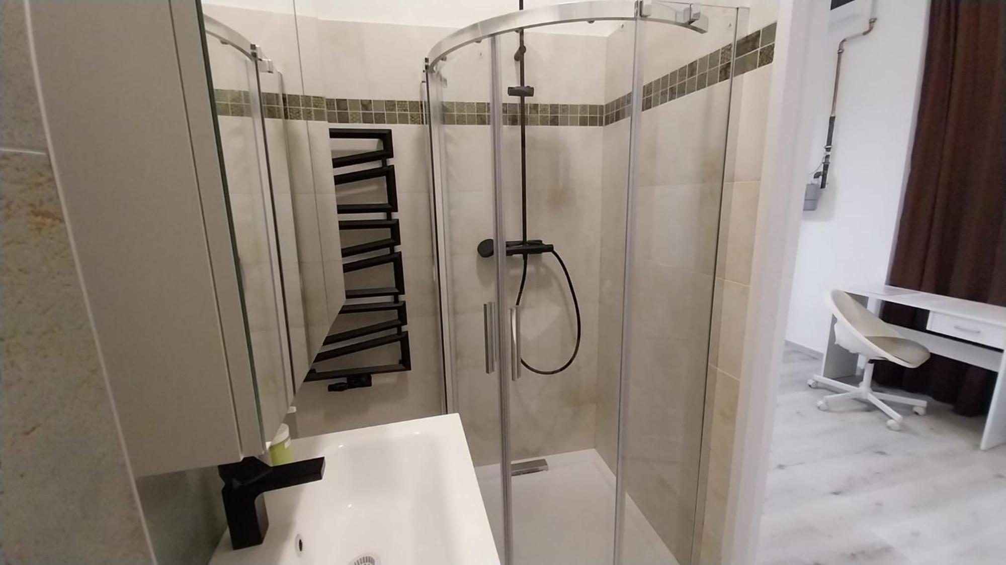 Szekely Apartment Near Deak Ferenc Square With Free Parking In Garage Будапеща Екстериор снимка
