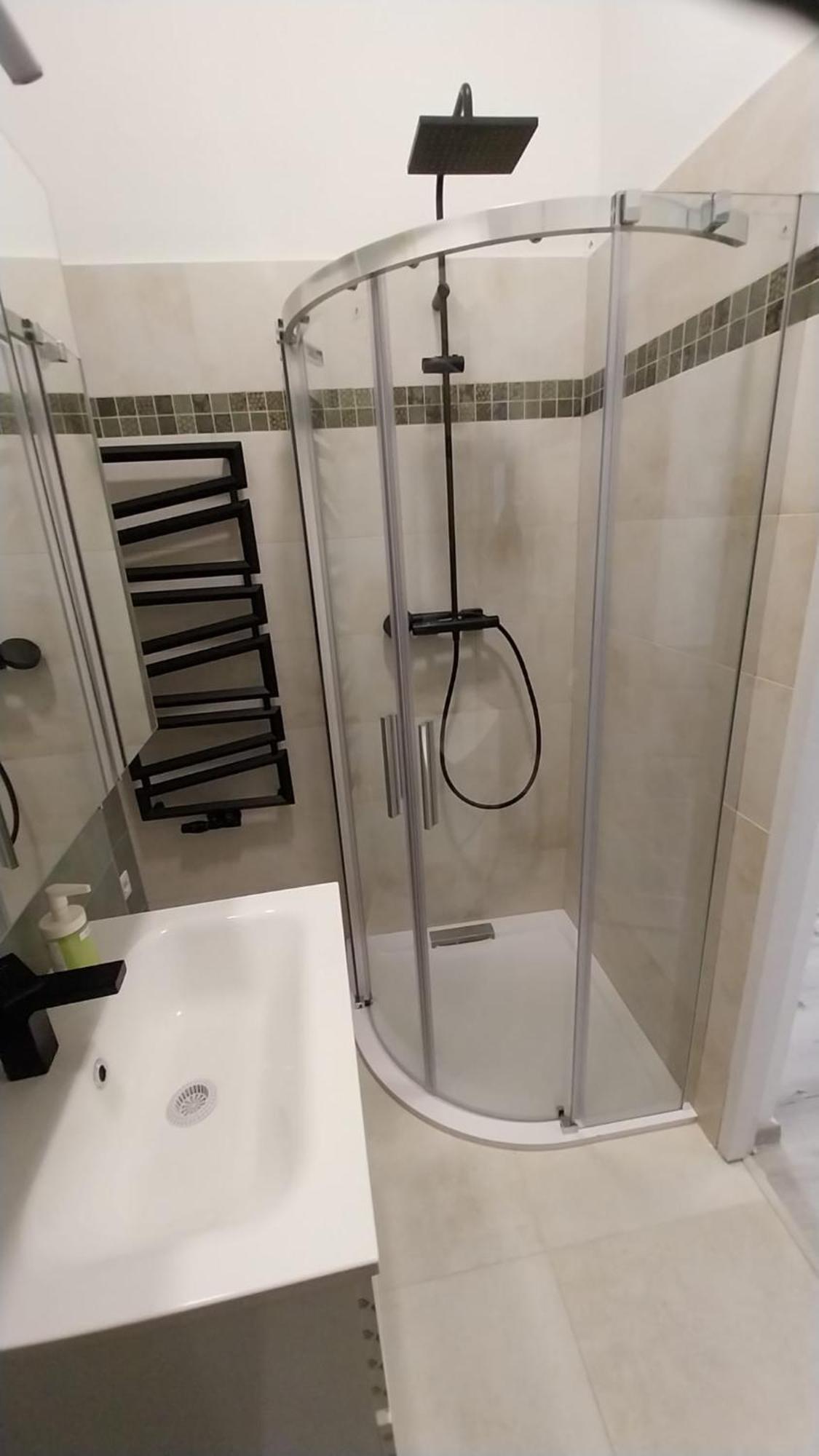Szekely Apartment Near Deak Ferenc Square With Free Parking In Garage Будапеща Екстериор снимка