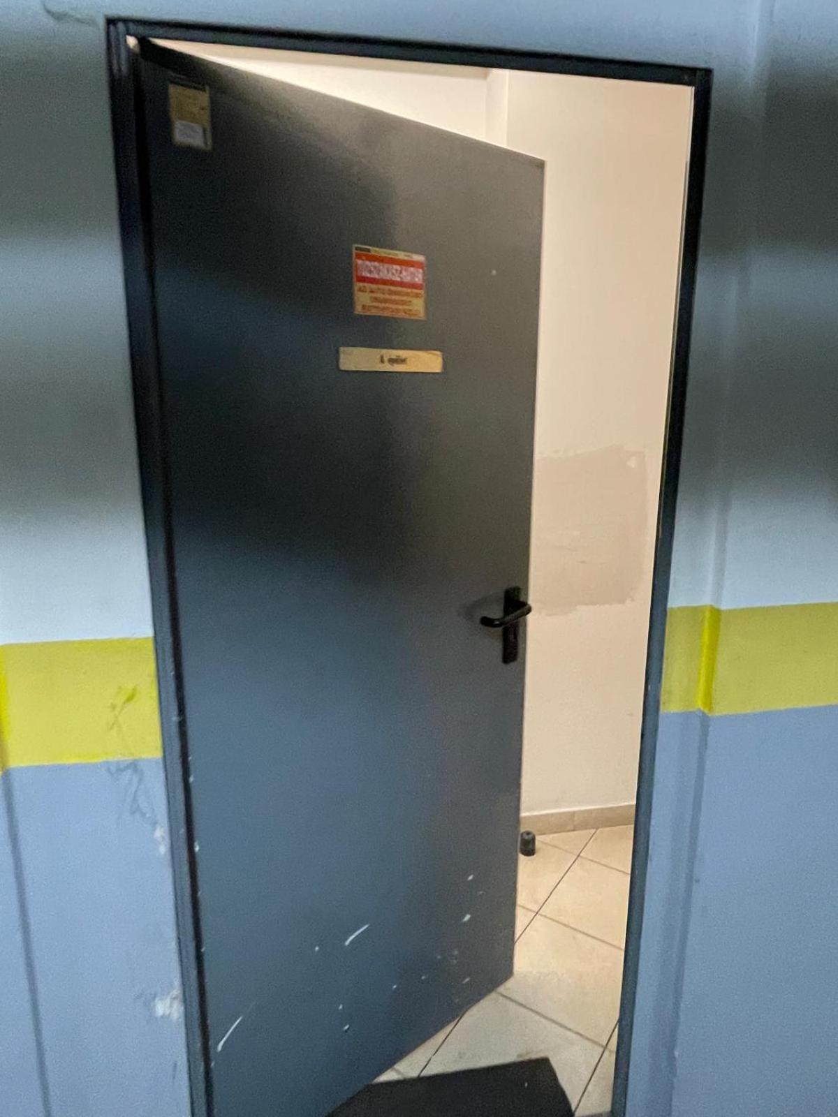 Szekely Apartment Near Deak Ferenc Square With Free Parking In Garage Будапеща Екстериор снимка